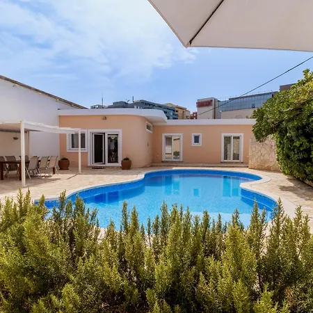 Dalla With Swimming Pool * 스플리트